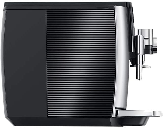 Jura E8 Chrome Automatic Coffee Machine, 64oz 15646