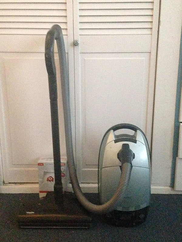 Miele Complete C3 Cat & Dog Canister Vacuum-Corded, Lotus White